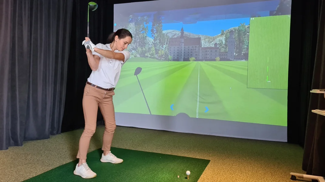 Golf simulator